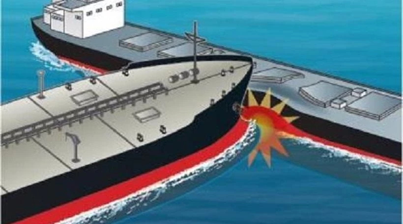 Πετρελαιοφόρο συγκρούστηκε με φορτηγό πλοίο στα ανοιχτά της Κίνας -32 άτομα αγνοούνται